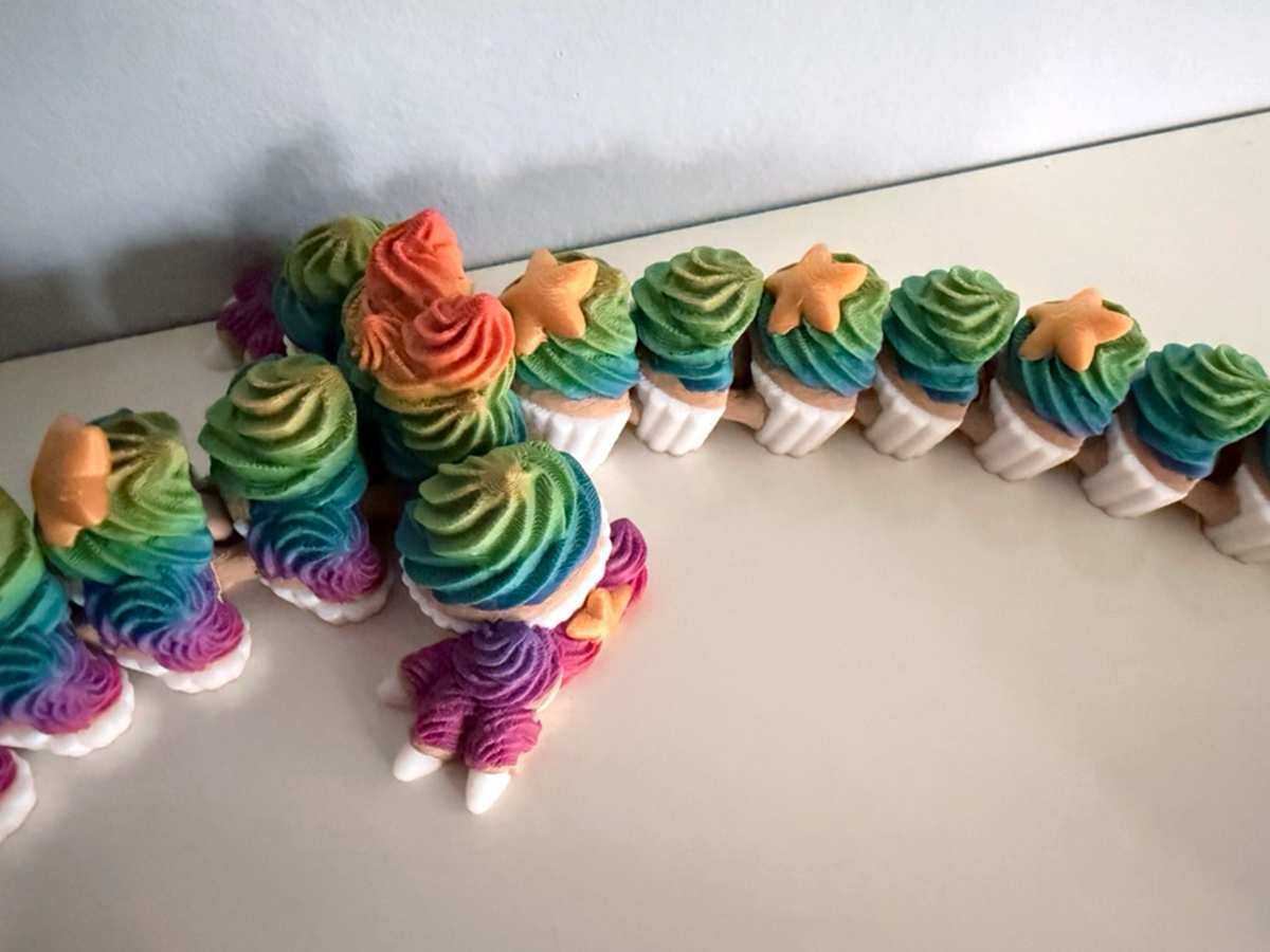 Birthday Cupcake Dragon with Clicker Tail