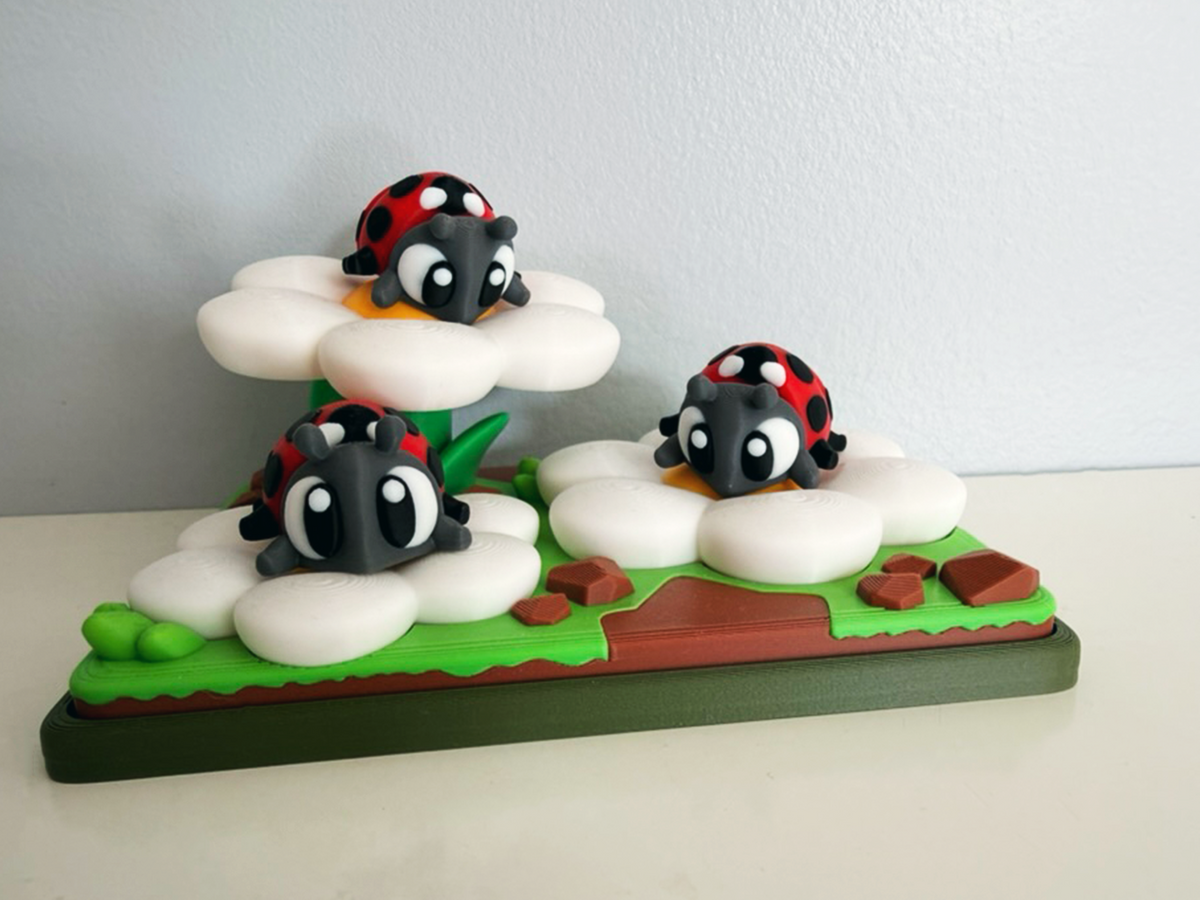 Flexi Ladybug and Flower Bed Playset